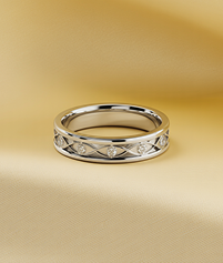 Diamond women’s  wedding ring